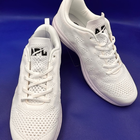APL Men’s  White Techloom Pro Athletic Shoes - Picture 1 of 7